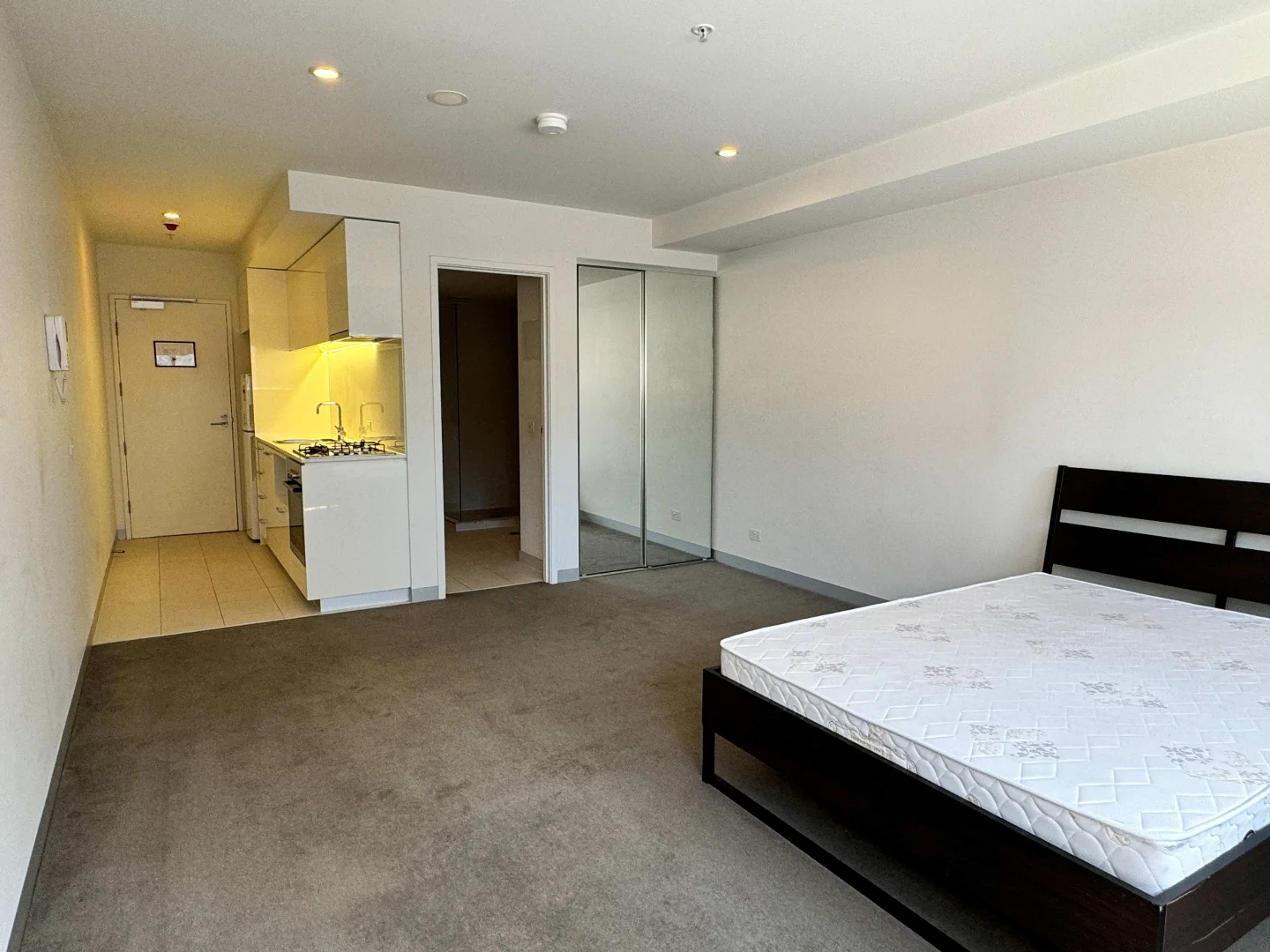 Additional image 2 of 1217/6 Leicester Street, Carlton VIC 3053