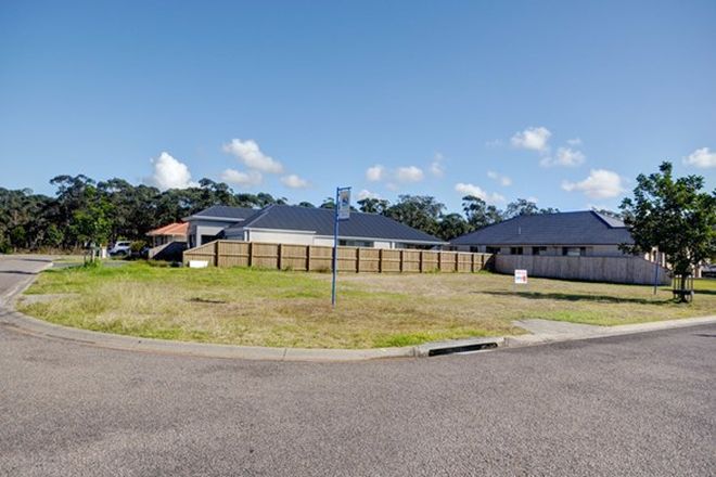 Picture of 12 Coolabah Close, TEA GARDENS NSW 2324