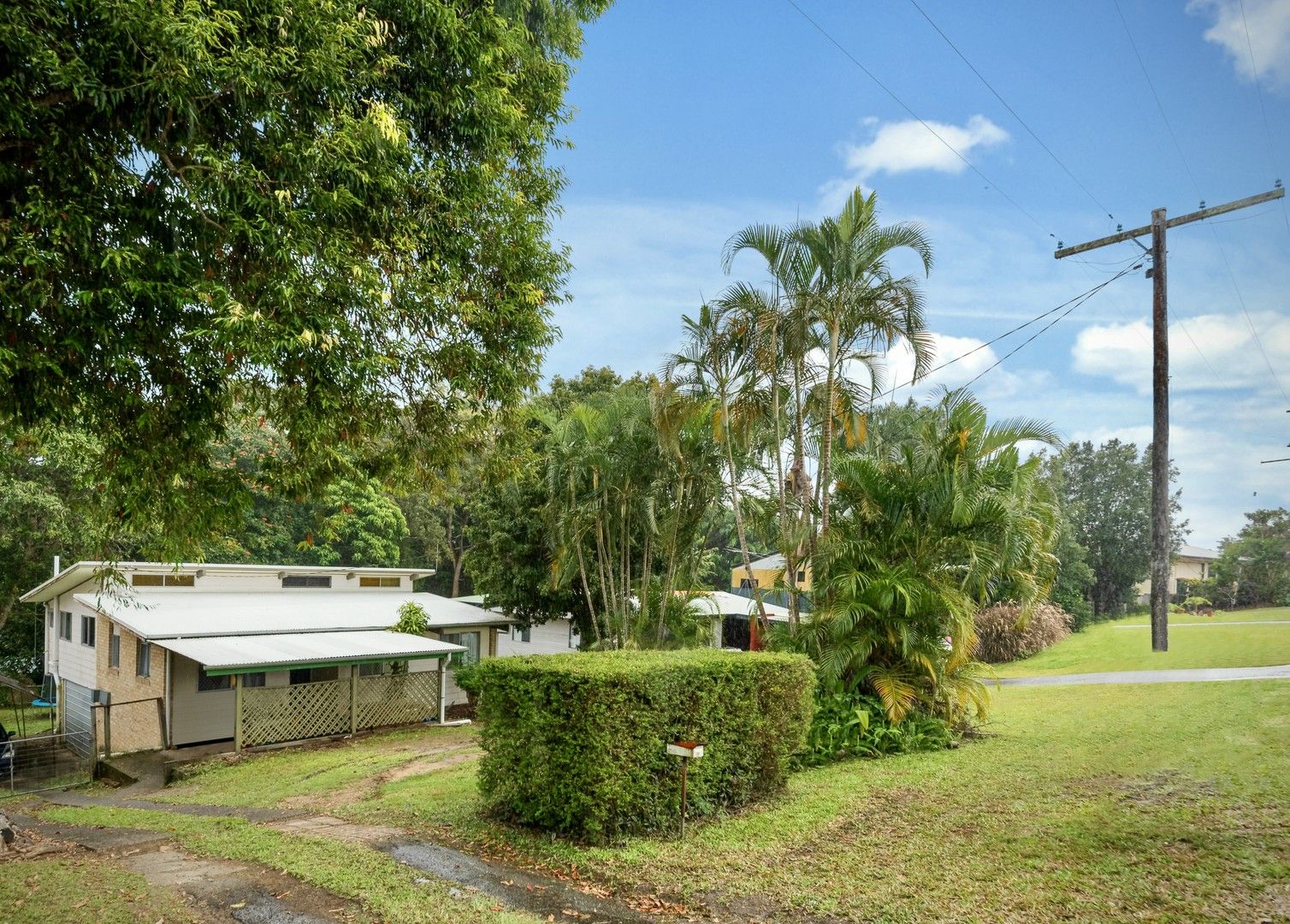 3 bedrooms House in 54 McKenzie Road WOOMBYE QLD, 4559