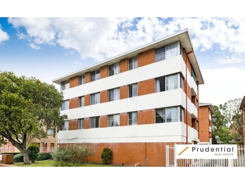 2 bedrooms Apartment / Unit / Flat in 5/5 Drummond Street WARWICK FARM NSW, 2170