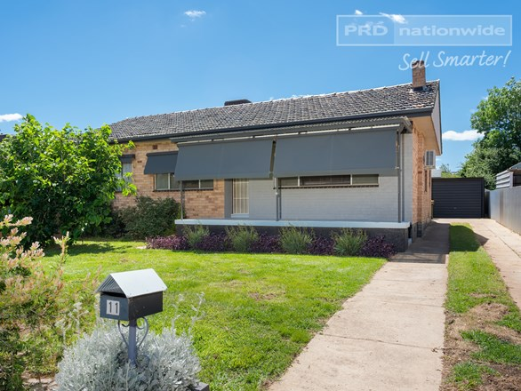 11 Karen Street, Tolland NSW 2650