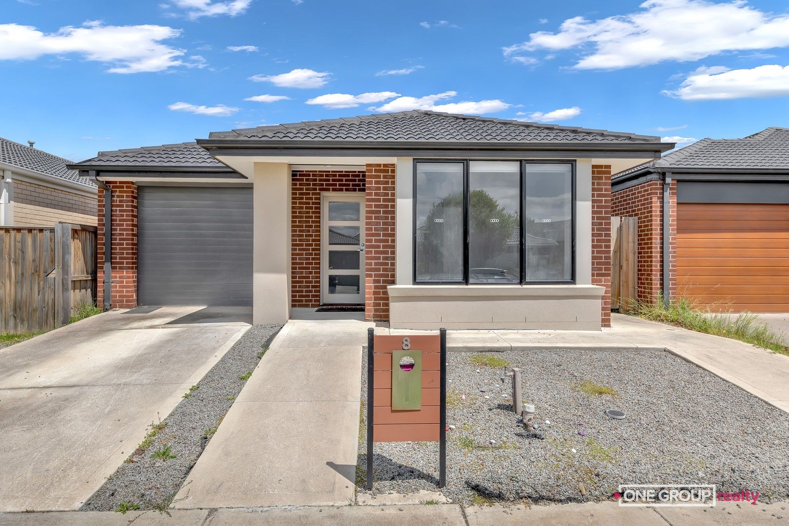 3 bedrooms House in 8 Eyebright Road MERNDA VIC, 3754