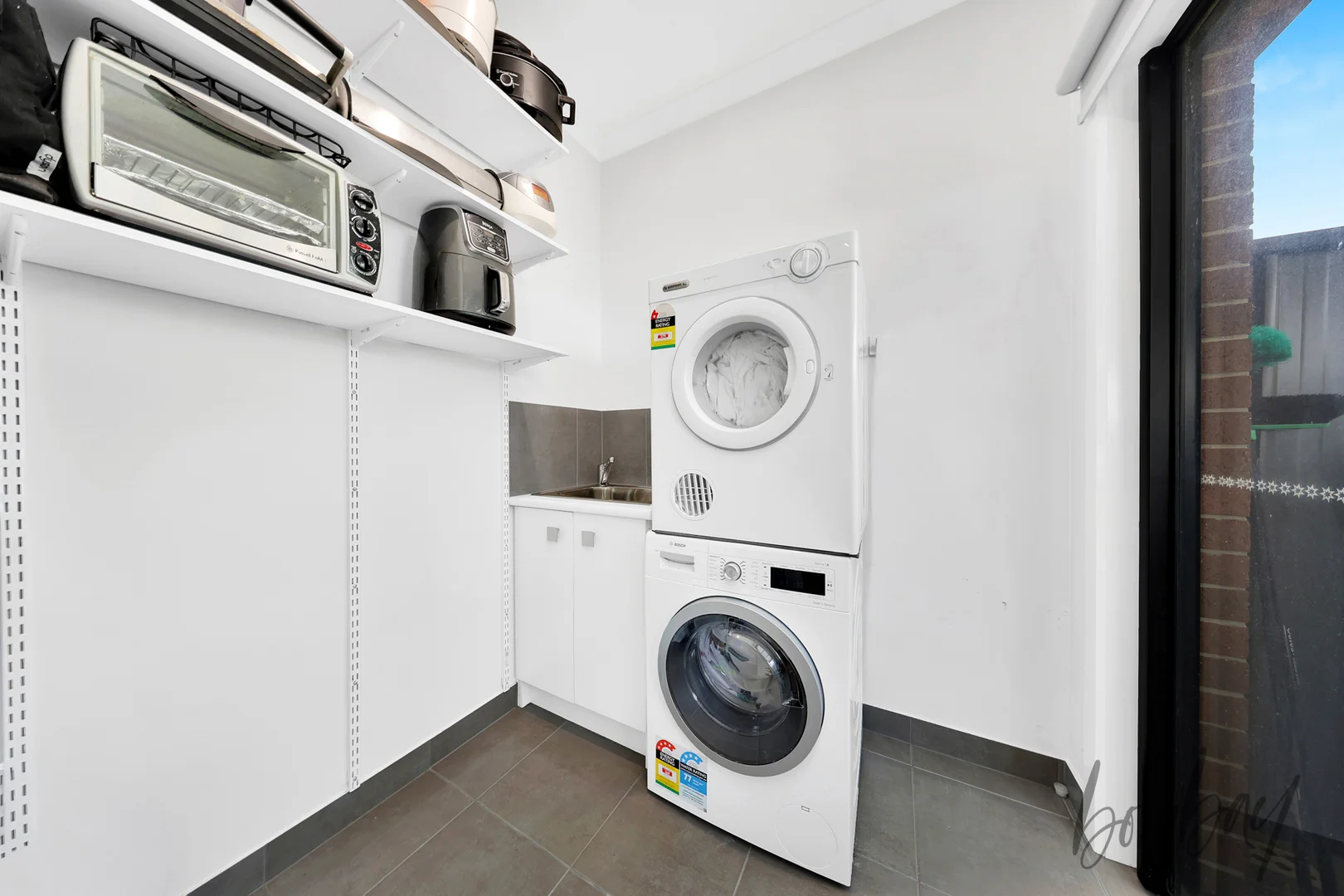 Additional image 10 of 142 Fairways Boulevard, Craigieburn VIC 3064