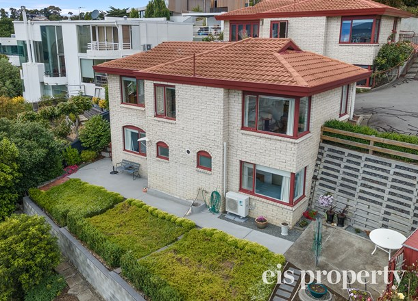 5/8 Chessington Court, Sandy Bay TAS 7005