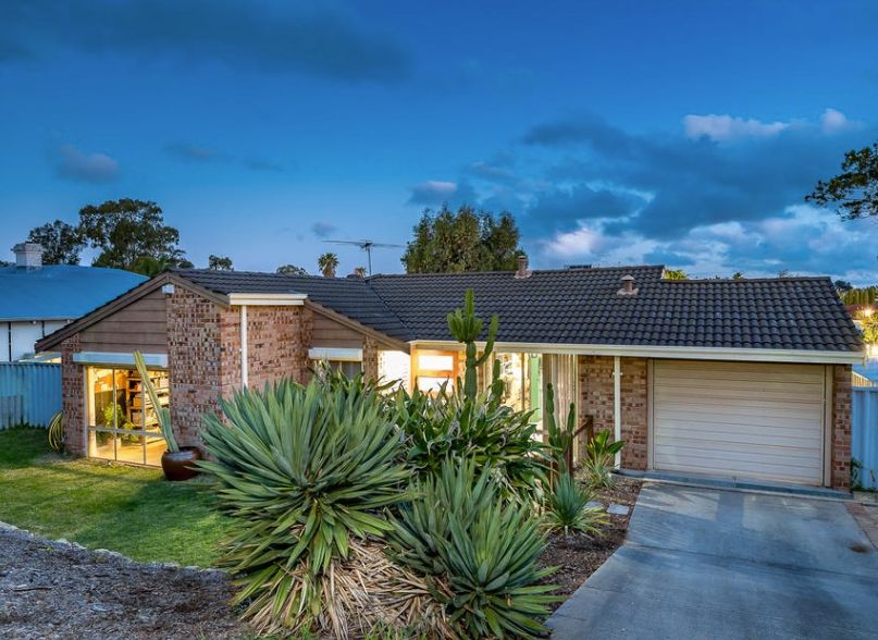 3 bedrooms House in 20 Precision Avenue MULLALOO WA, 6027