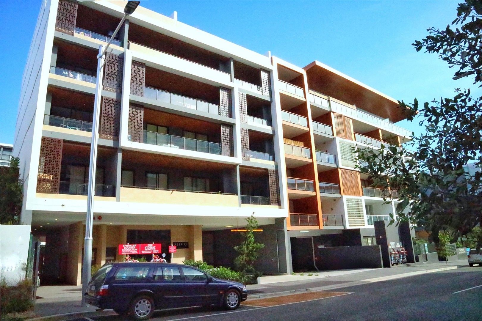 2 bedrooms Apartment / Unit / Flat in 11 Porter Street MEADOWBANK NSW, 2114