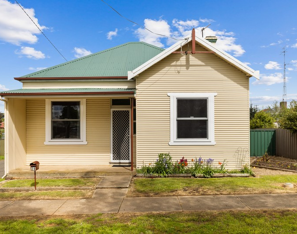 28 Colyer Street, Crookwell NSW 2583
