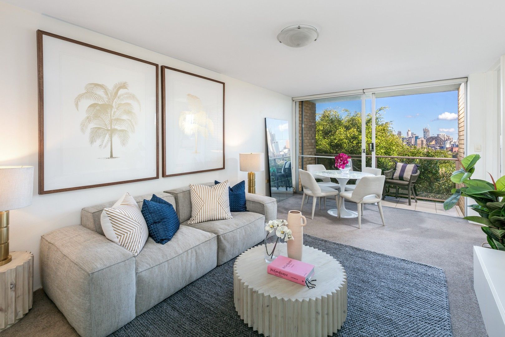 2 bedrooms Apartment / Unit / Flat in 11/3 Yeo Street NEUTRAL BAY NSW, 2089
