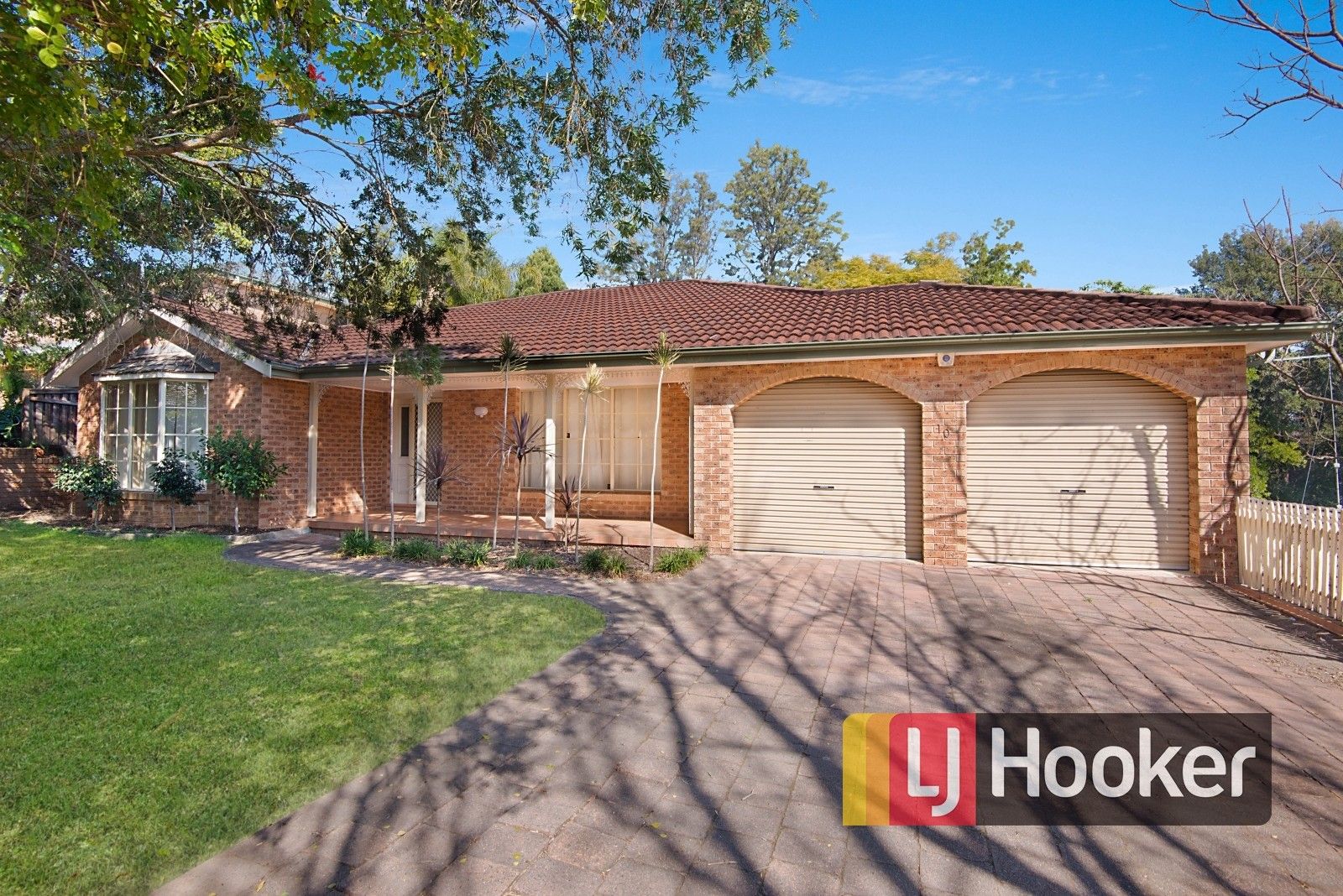 10 Henley Close, Castle Hill NSW 2154, Image 0