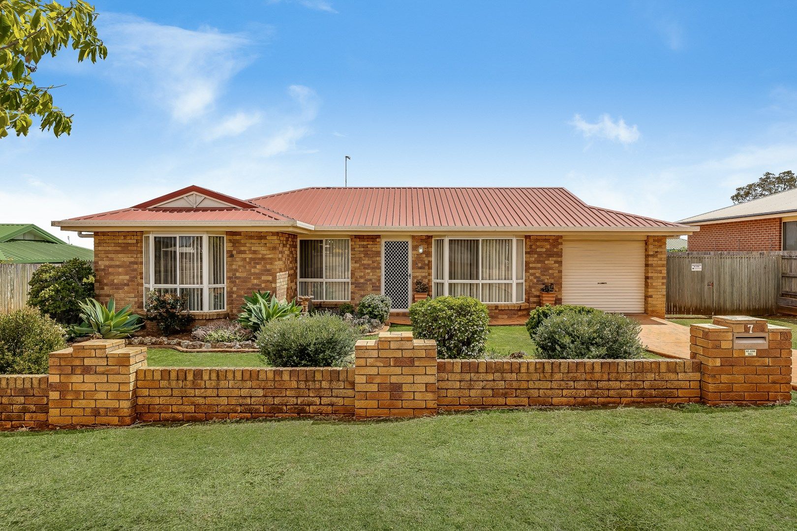 7 Osbourne Court, Kearneys Spring QLD 4350, Image 0