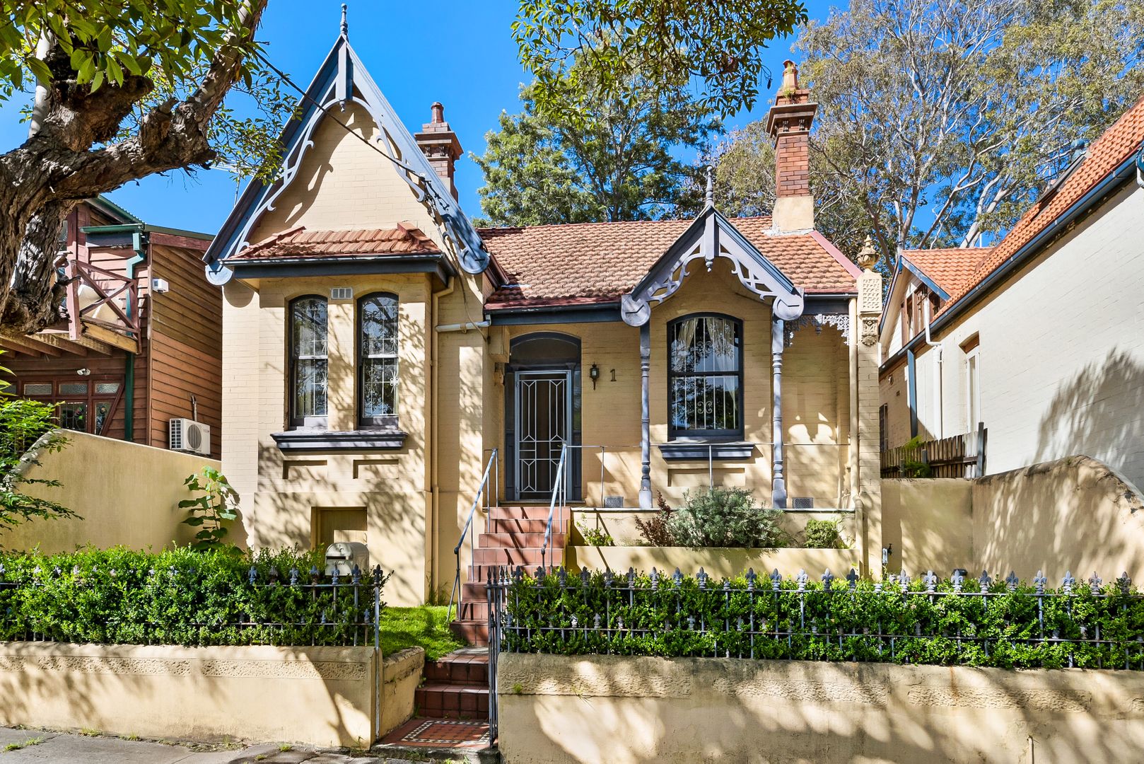 1 Fern Place, Woollahra NSW 2025 - House For Rent - $850 ...