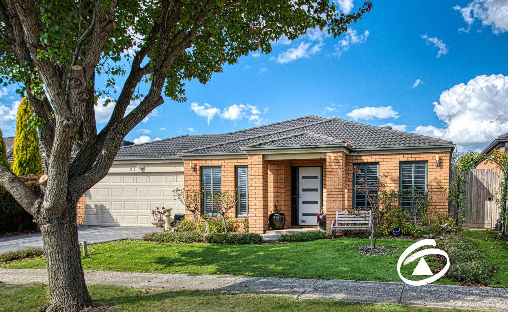 4 bedrooms House in 57 Filmer Crescent NARRE WARREN SOUTH VIC, 3805