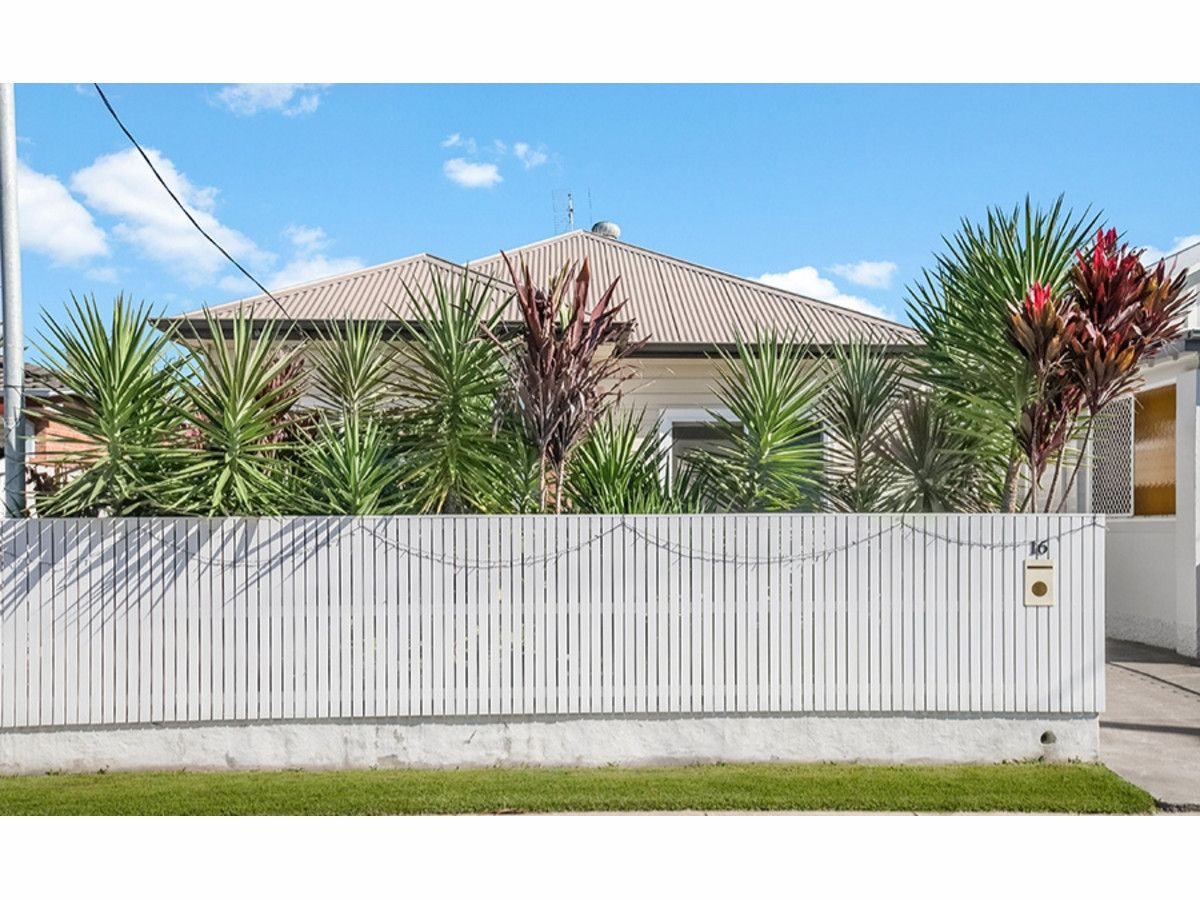 3 bedrooms House in 16 Dulling Street WARATAH NSW, 2298