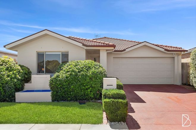 Picture of 34 Ian Potter Crescent, GUNGAHLIN ACT 2912