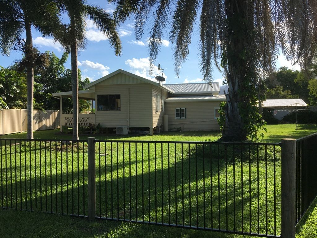 33 Cedars Street, Mossman QLD 4873, Image 0