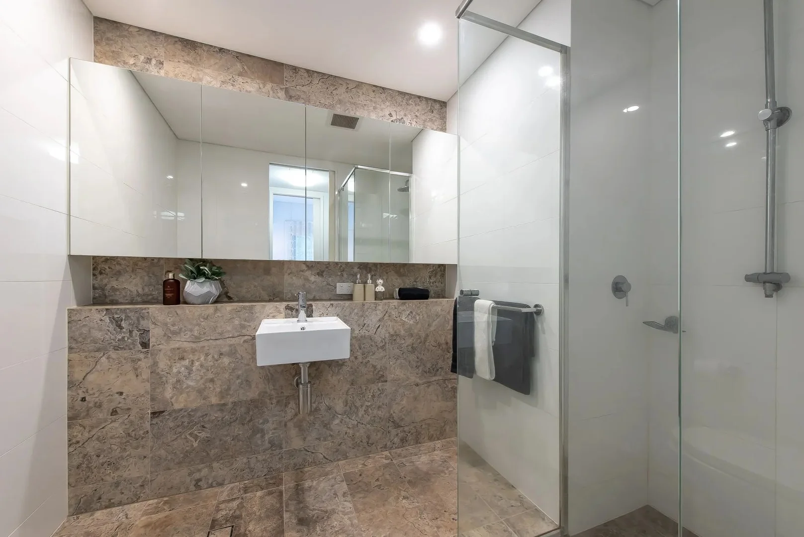 Additional image 25 of 2/55 Riversdale Road, Rivervale WA 6103