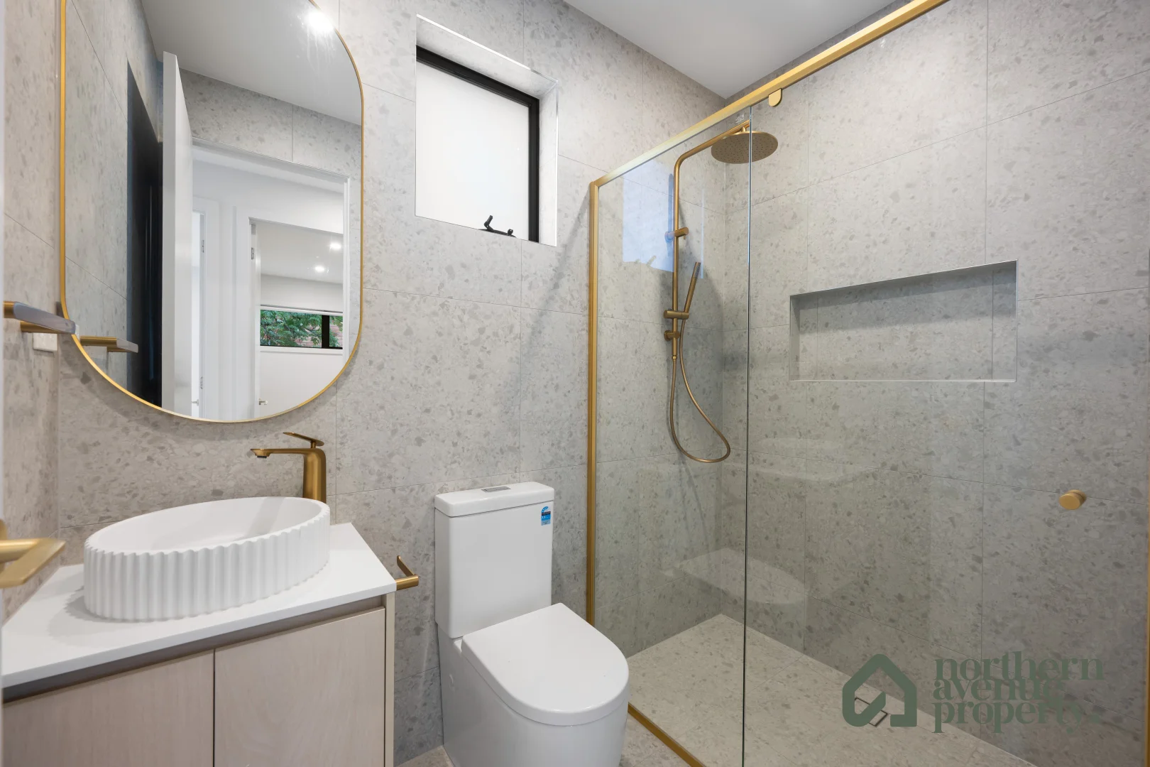 Additional image 5 of 4/79 Dougharty Rd, Heidelberg Heights VIC 3081