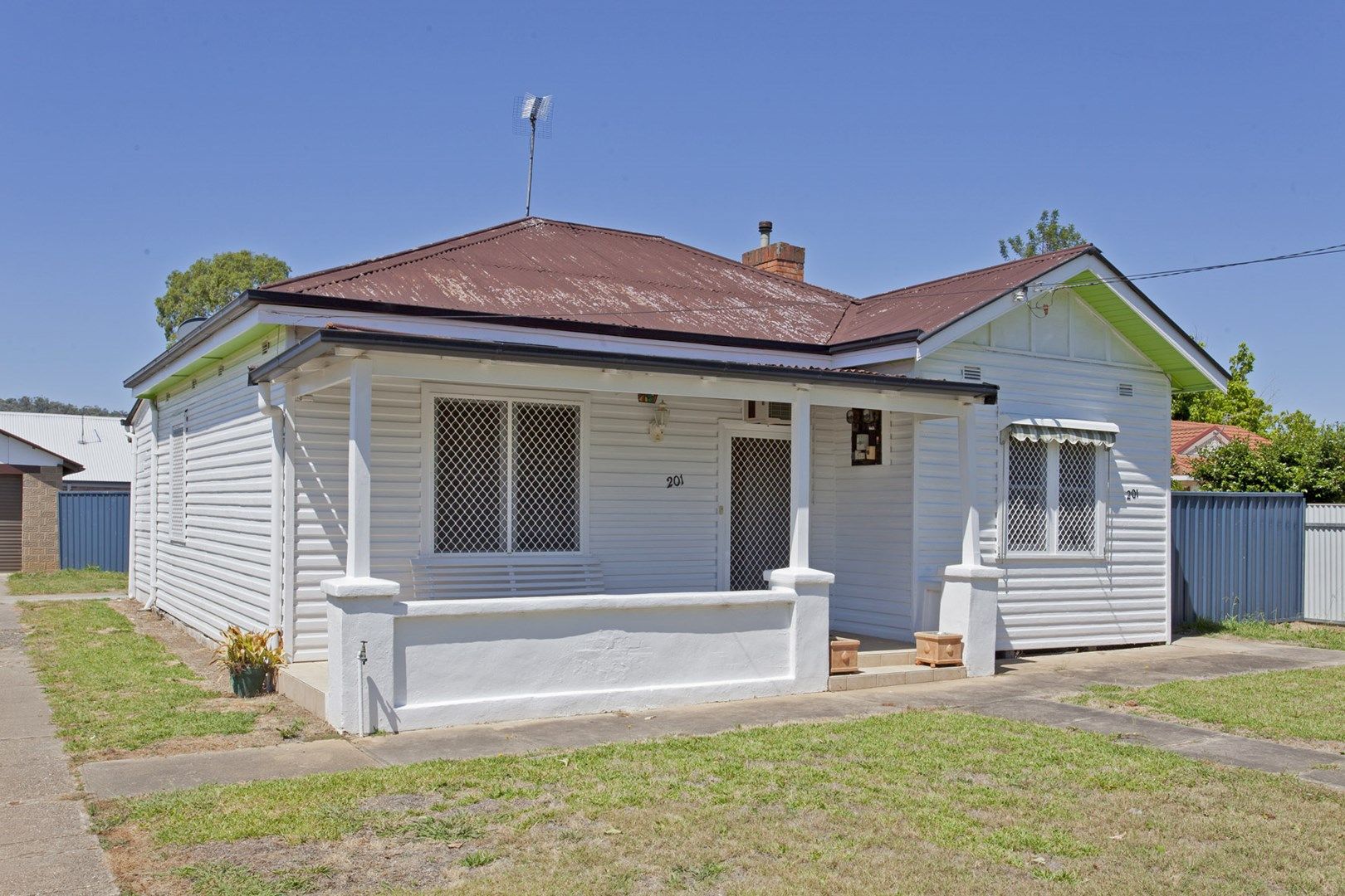 201 Andrews Street, Albury NSW 2640, Image 0