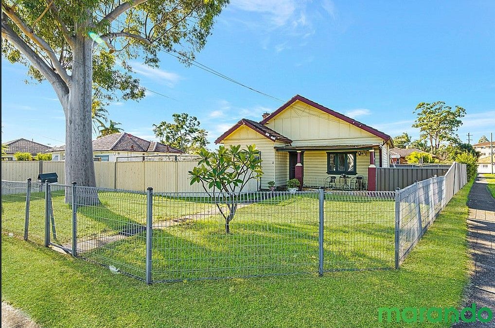 3 bedrooms House in 2 Adam Street FAIRFIELD NSW, 2165