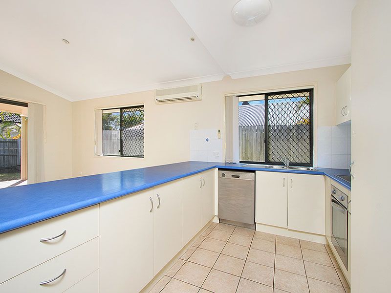 45 Coventina Crescent, Springfield Lakes QLD 4300, Image 2