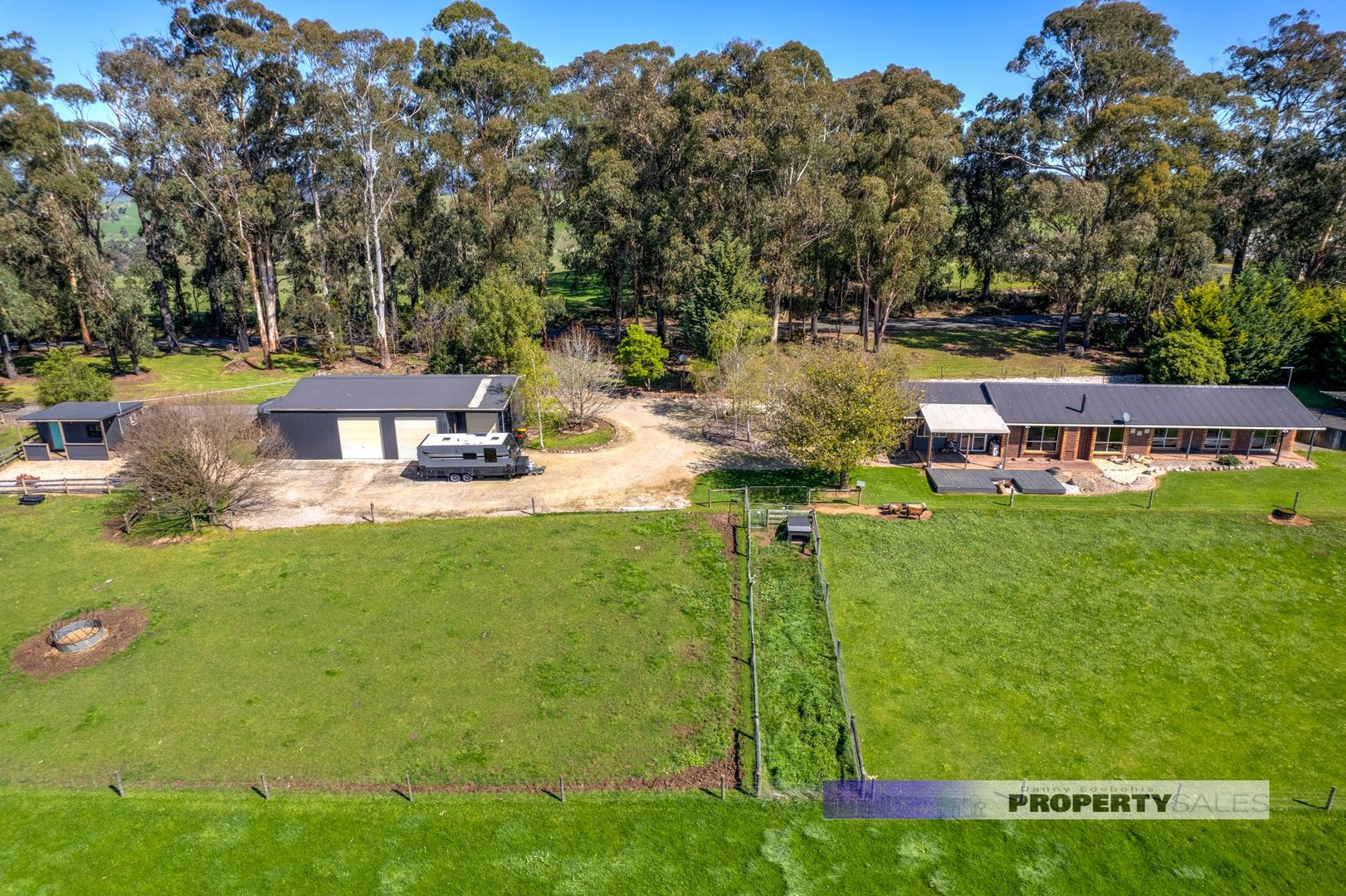 2476 Willow Grove Road, Hill End VIC 3825