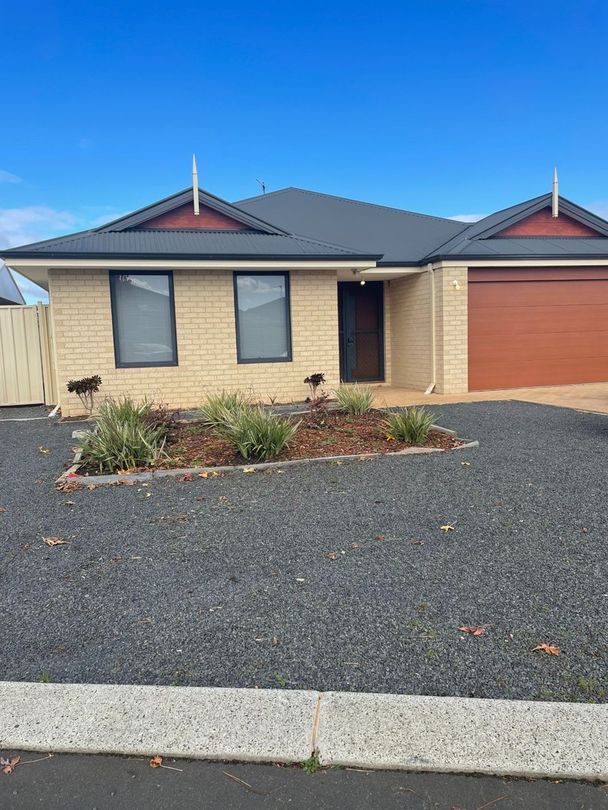 4 bedrooms House in 24 Dawson Place DONNYBROOK WA, 6239