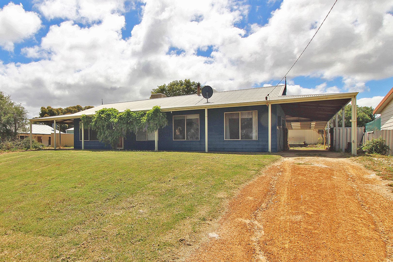 21 Dodd Street, Badgingarra WA 6521, Image 2