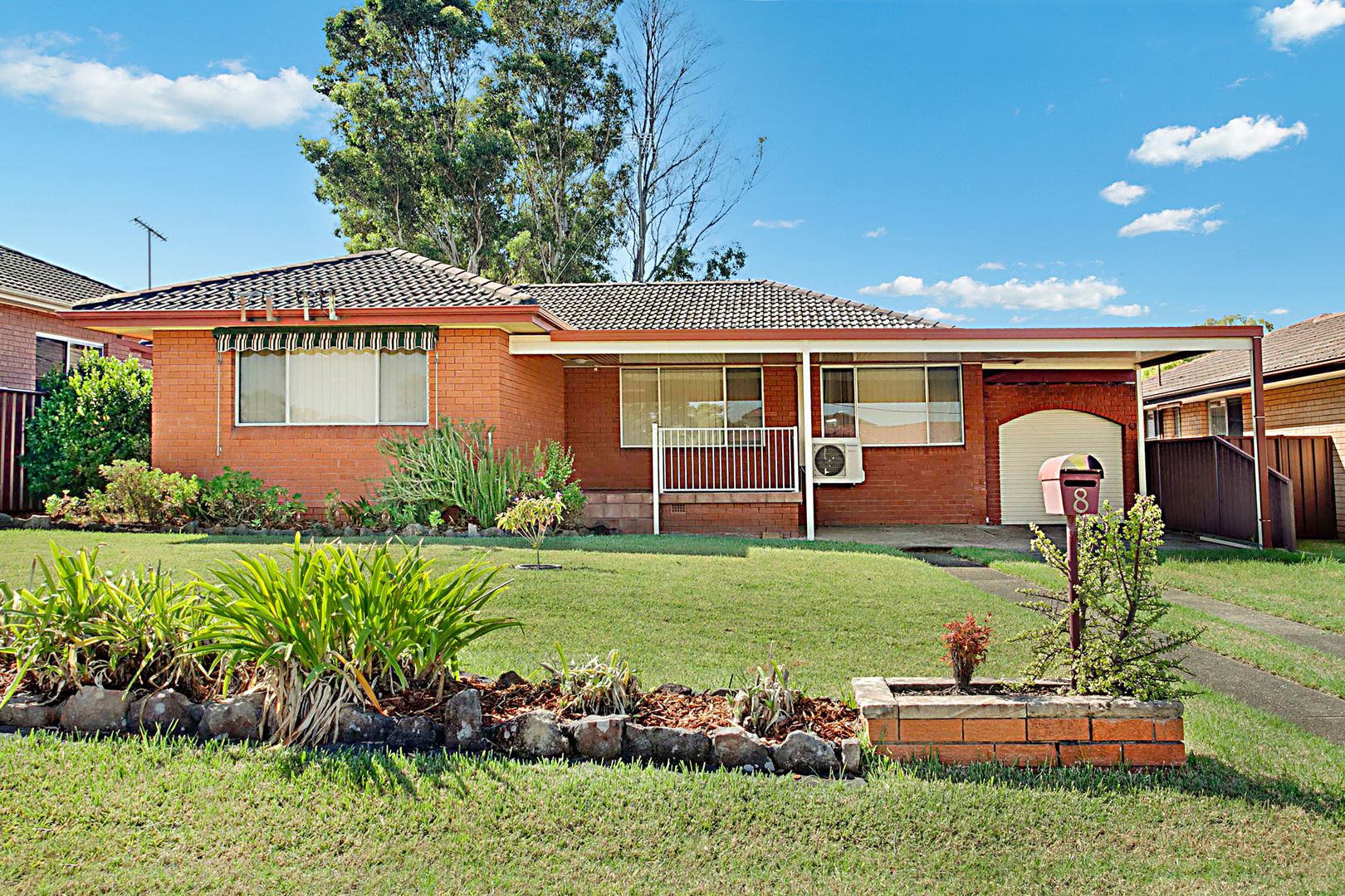 8 Victory Street, South Penrith Property History & Address Research