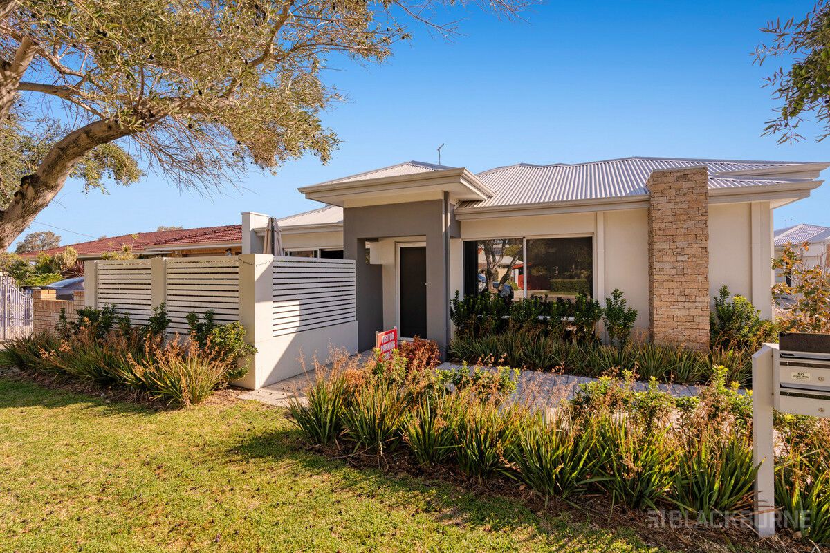 2 bedrooms Villa in 1/5 Denham Street SPEARWOOD WA, 6163