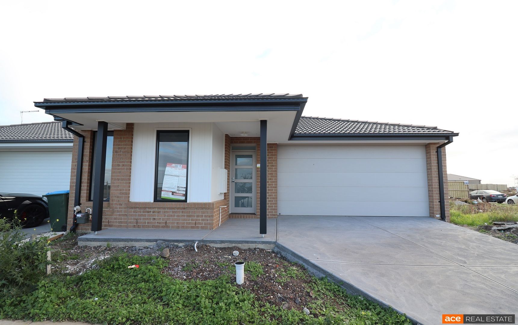 3 bedrooms House in 17 Plenitude Road TARNEIT VIC, 3029