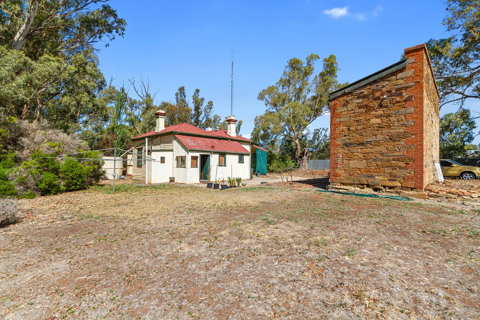 Image 12