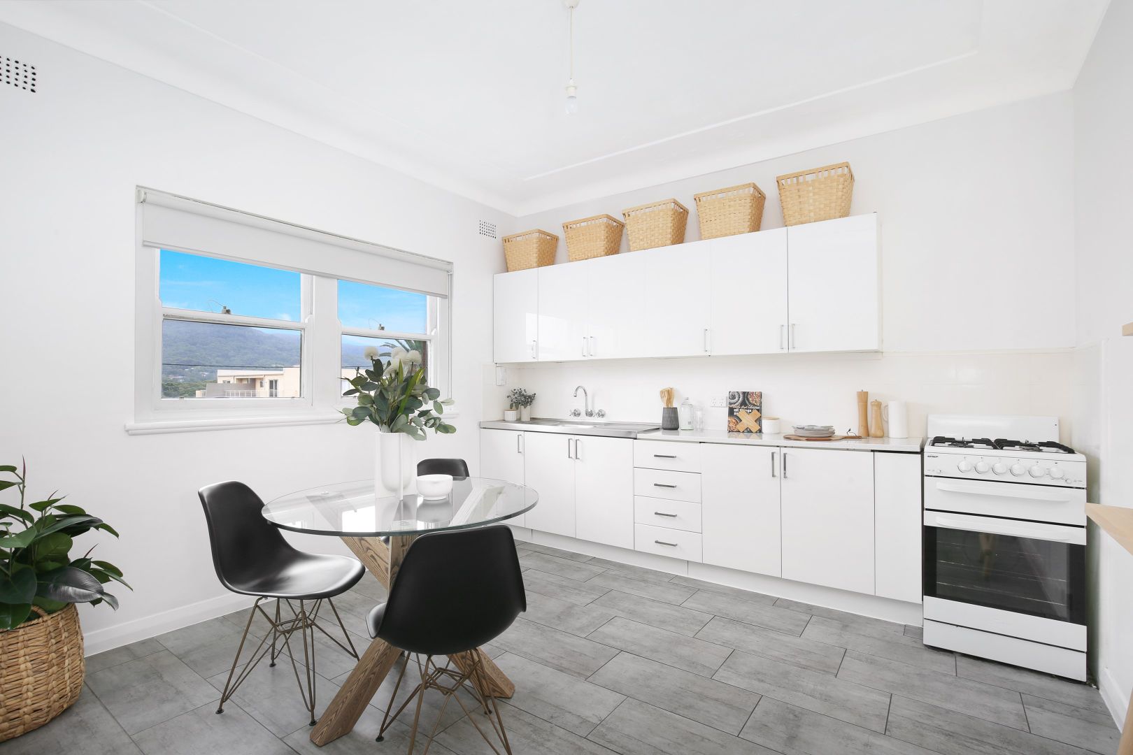 2/54 Loftus Street, Wollongong NSW 2500, Image 1