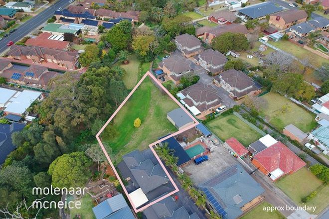 Picture of 2/13 James Road, CORRIMAL NSW 2518