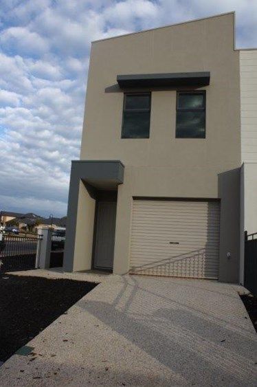 3 bedrooms House in 42 Finnis Street BLAKEVIEW SA, 5114