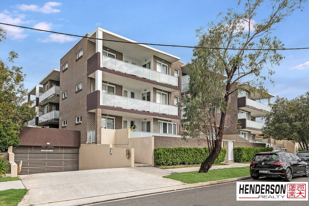 3 bedrooms Apartment / Unit / Flat in 10/13-17 Peake Parade PEAKHURST NSW, 2210
