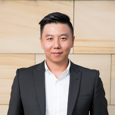 Bruce Yu, Sales representative