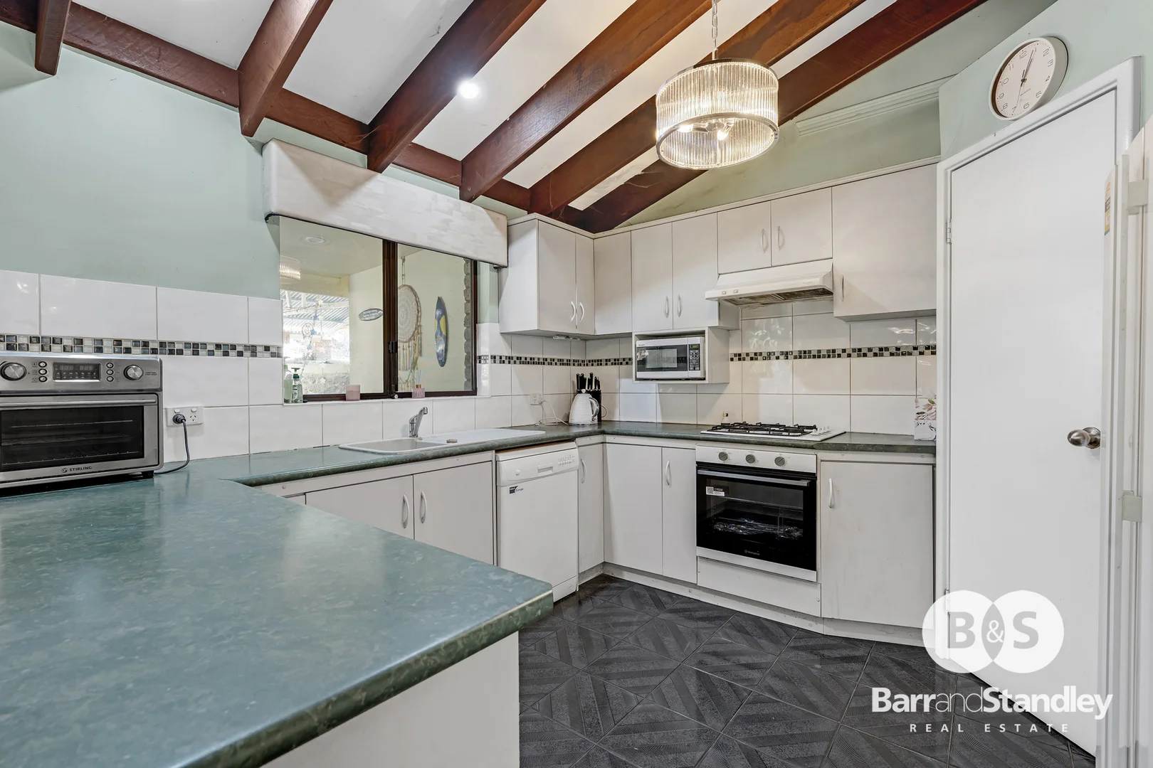 Additional image 10 of 14 Windward Road, Leschenault WA 6233