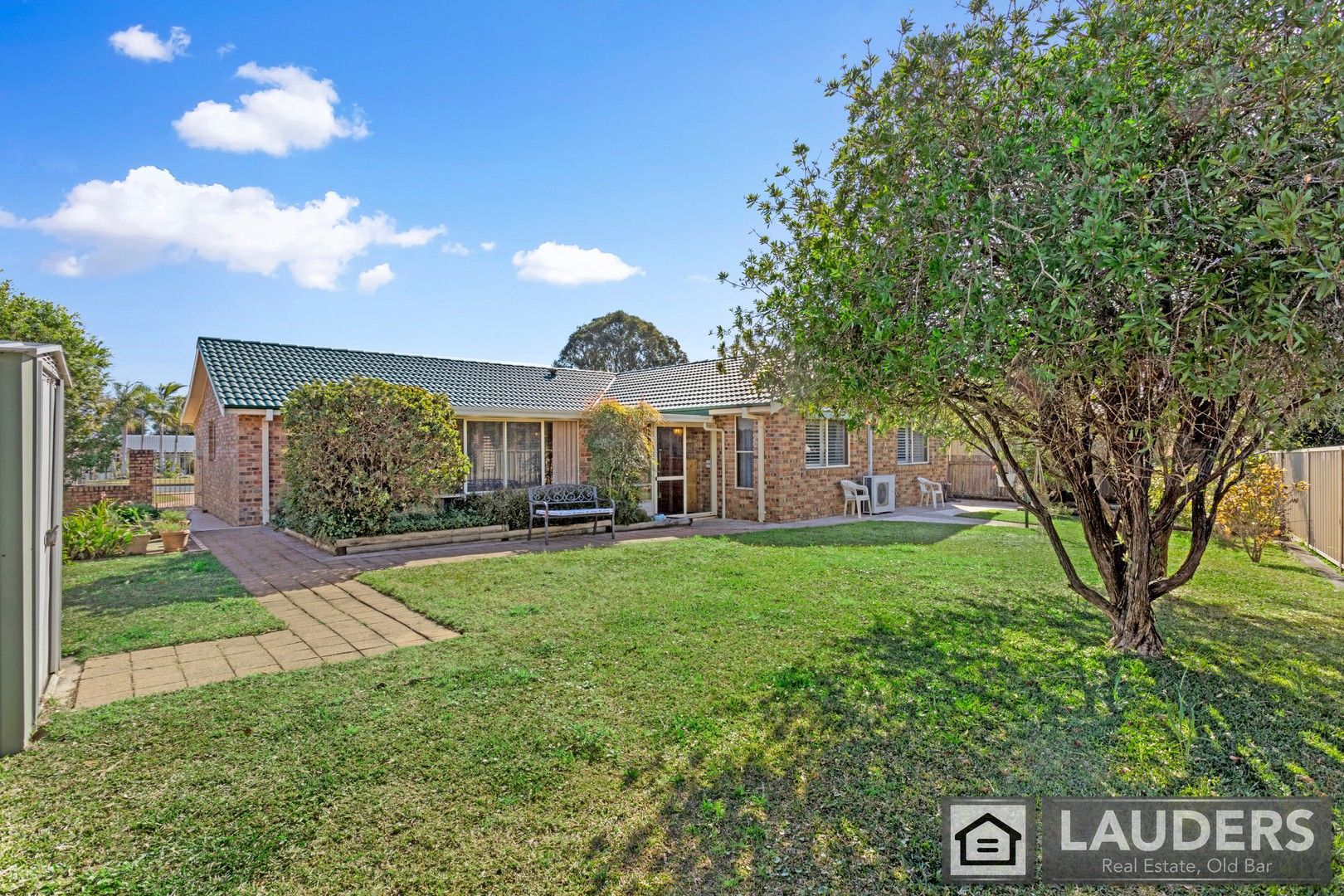 8 Silkyash Close, Old Bar NSW 2430, Image 0