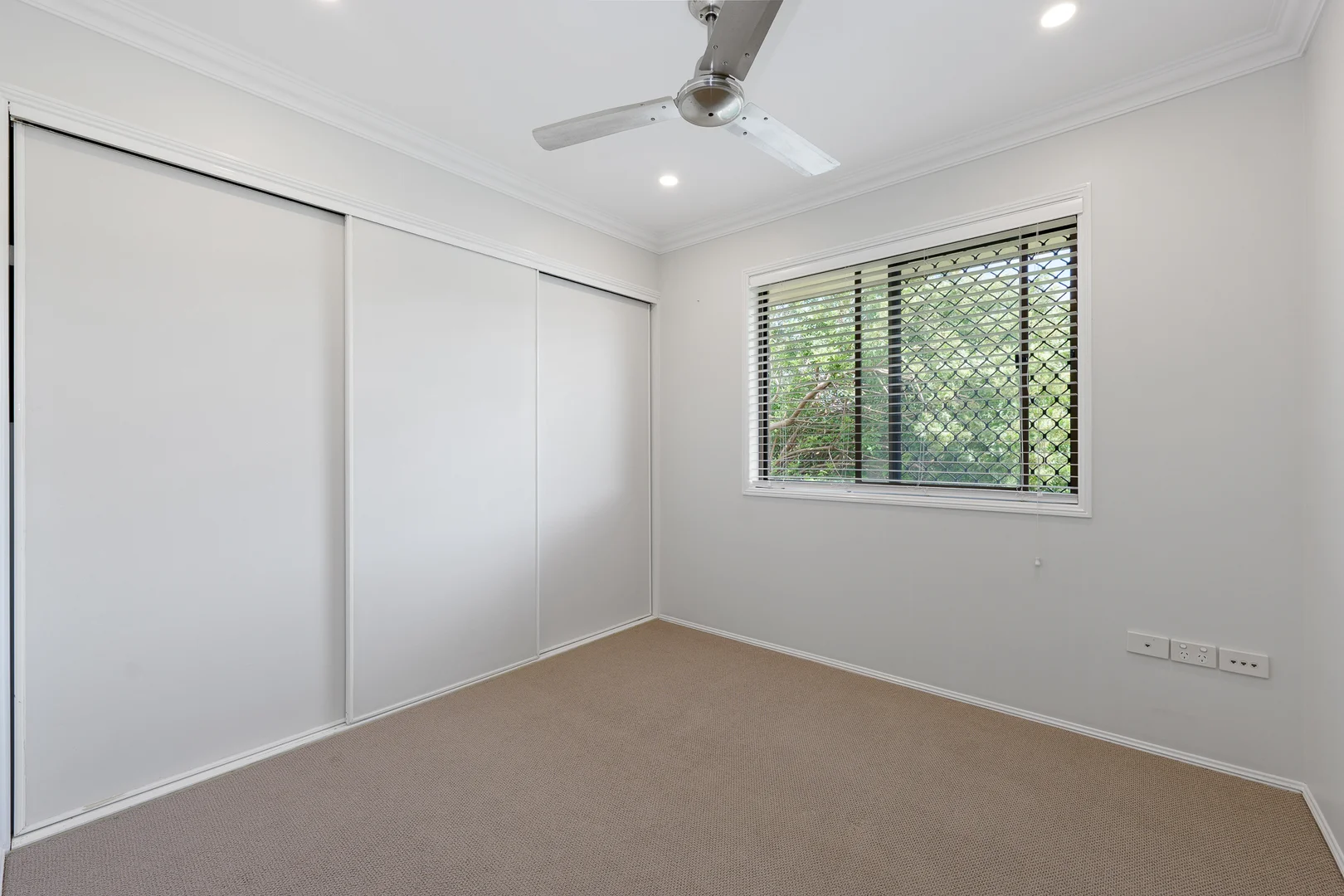 Additional image 7 of 20 Poinciana Avenue, Victoria Point QLD 4165