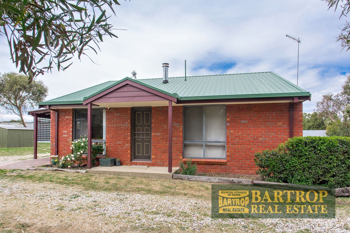 16 Racecourse Road, Haddon VIC 3351, Image 1