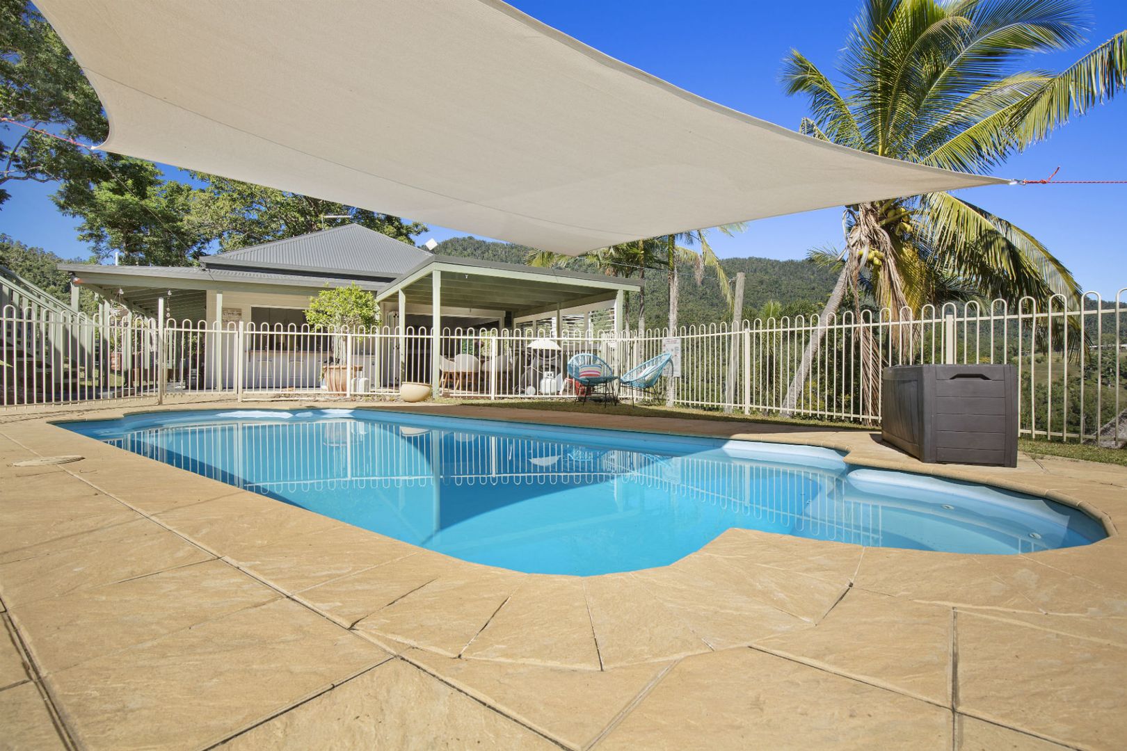 129 Orchid Road, Cannon Valley QLD 4800, Image 2