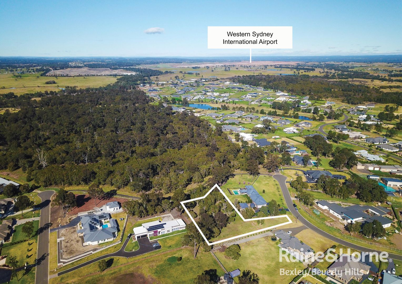 13 Pennard Crescent, Luddenham NSW 2745, Image 2