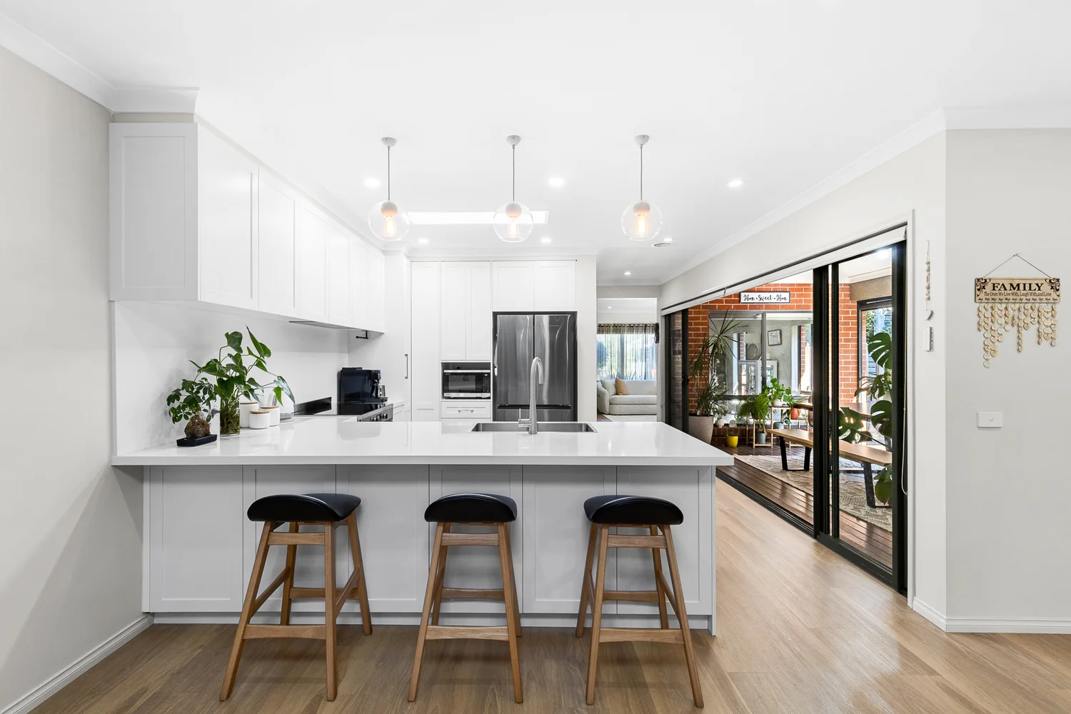 Additional image 4 of 8 St Mellion Close, Sunbury VIC 3429