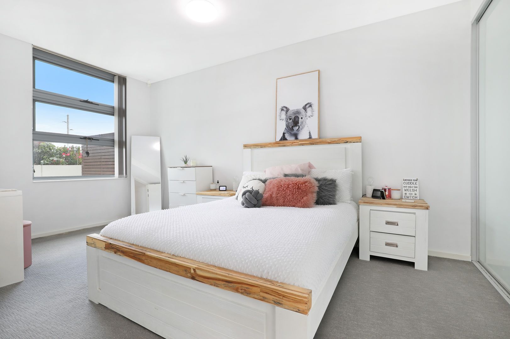 102/1 Grand Court, Fairy Meadow NSW 2519, Image 2