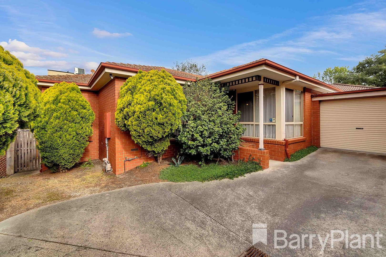 3/4 Edna Street, Mount Waverley VIC 3149, Image 2