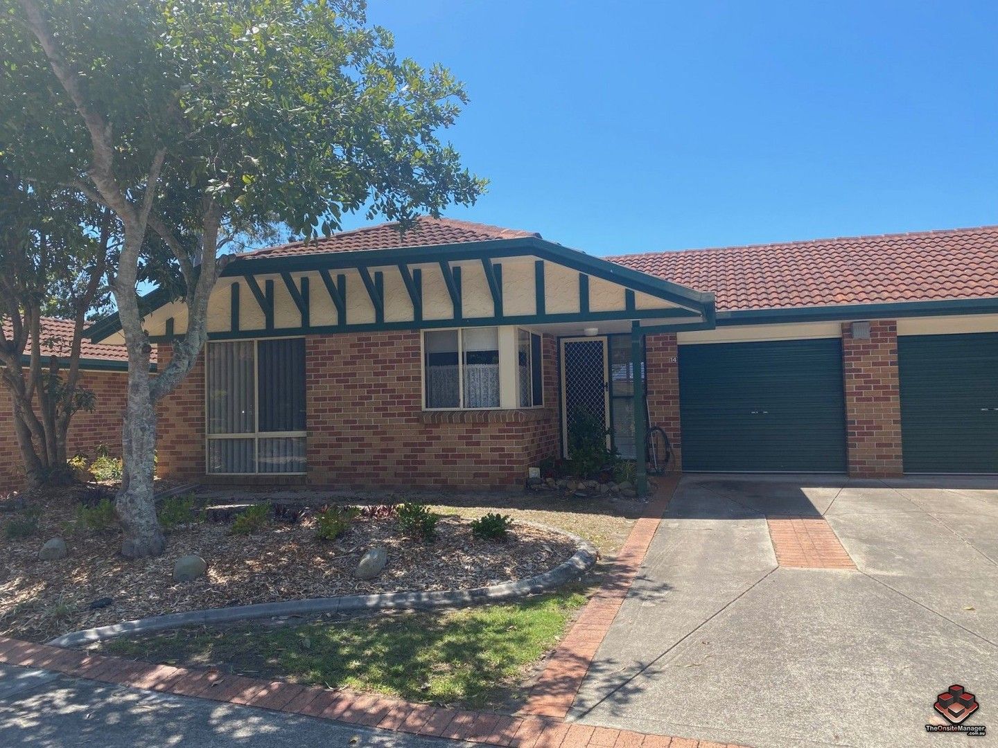 2 bedrooms Villa in ID:21100658/125 Hansford Road COOMBABAH QLD, 4216
