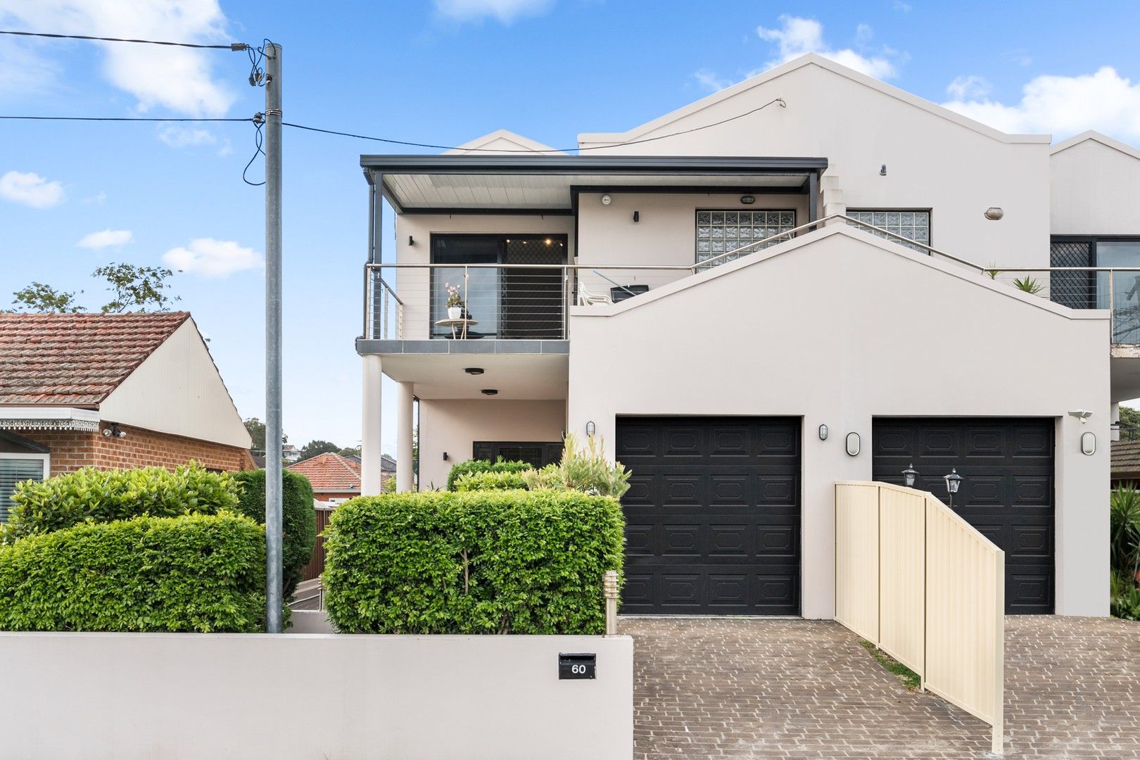 4 bedrooms Semi-Detached in 60 Lynwen Crescent BANKSIA NSW, 2216