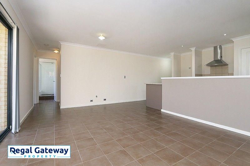 141 Railway Avenue, Kelmscott WA 6111, Image 2