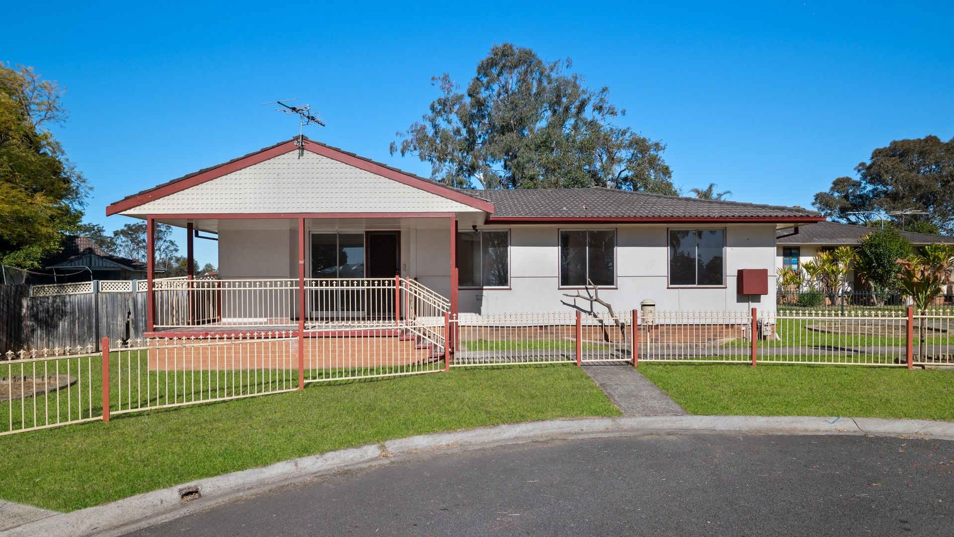 13 Atkinson Place, Airds NSW 2560, Image 0