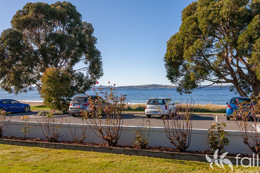 36 Ocean Esplanade, Blackmans Bay TAS 7052, Image 1